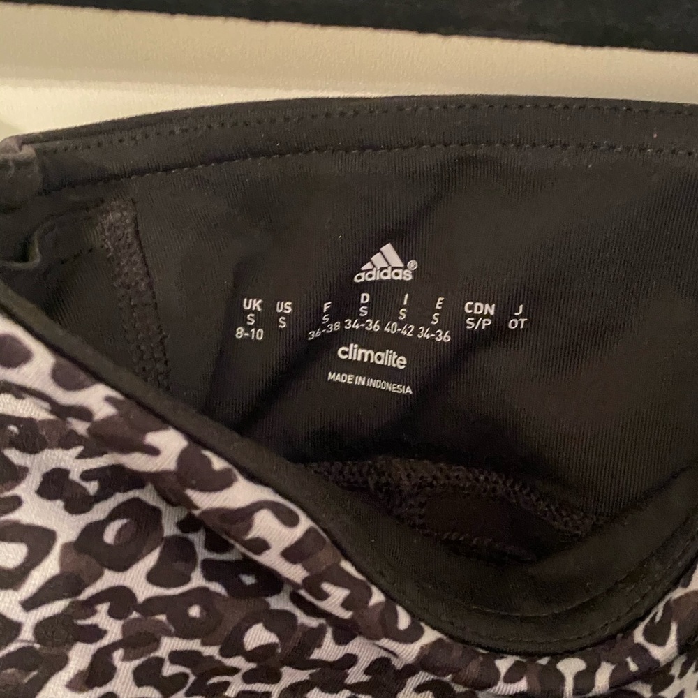 Workout Wear - Picture 6 of 6